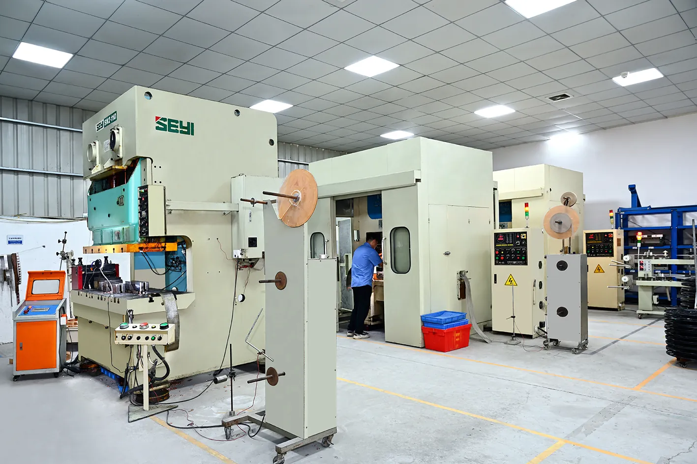 press tonnage and shear force check on a stamping die station setup 250 kN peak load