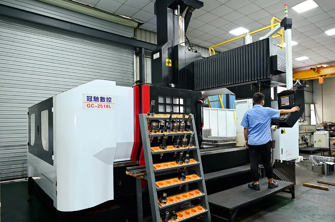 injection mold gate types CNC cavity machining — gate depth 0.5-0.8x wall thickness
